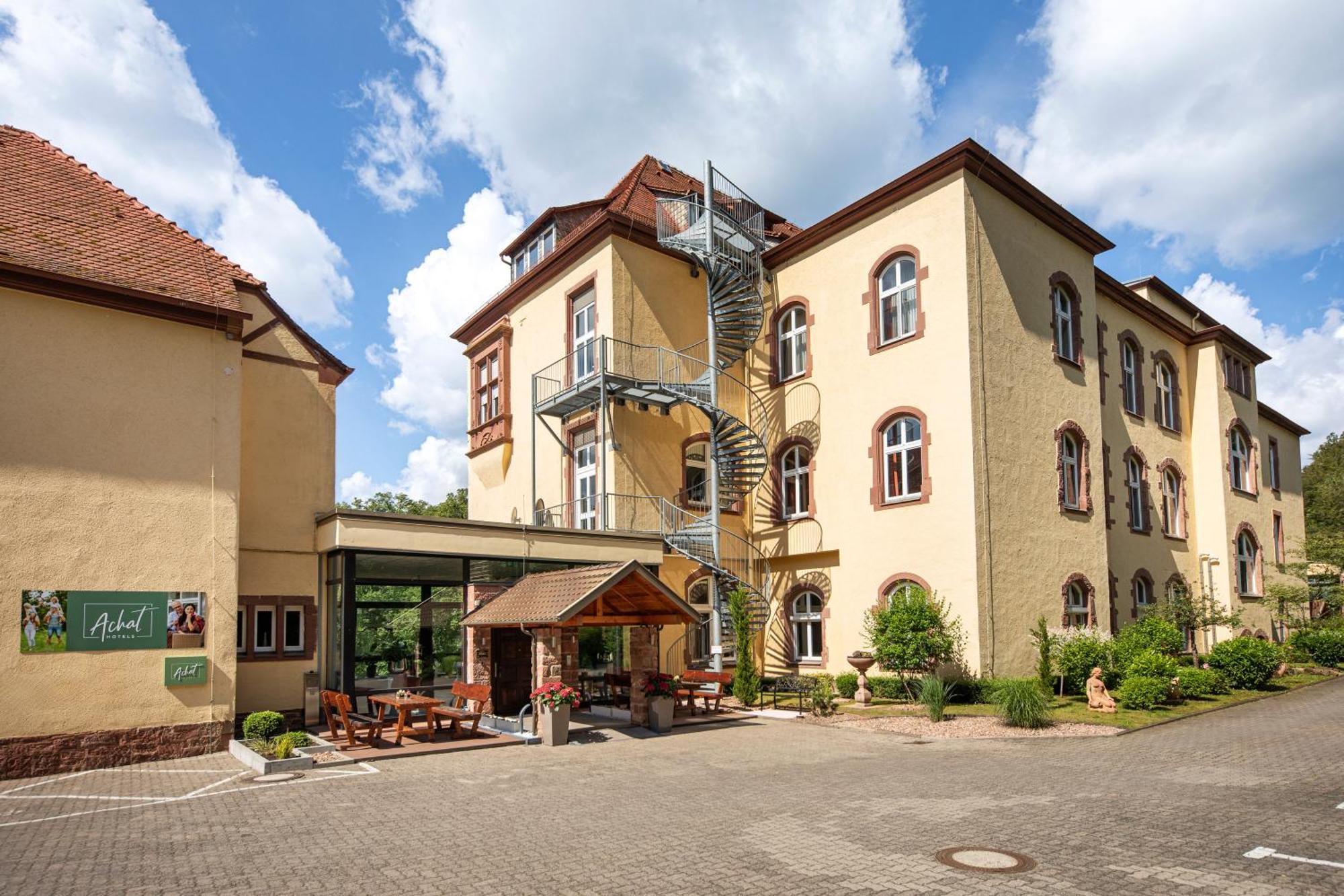 Roomingtons Hotel Franziskushoehe Lohr Lohr am Main Exterior foto