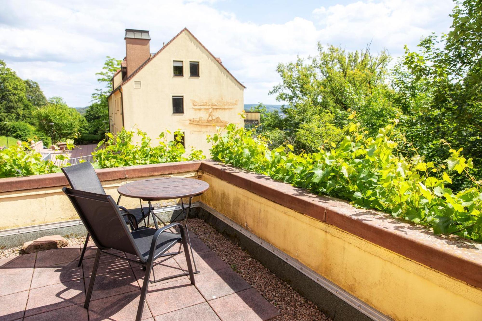 Roomingtons Hotel Franziskushoehe Lohr Lohr am Main Exterior foto