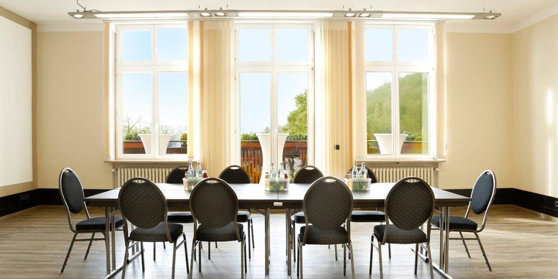 Roomingtons Hotel Franziskushoehe Lohr Lohr am Main Exterior foto